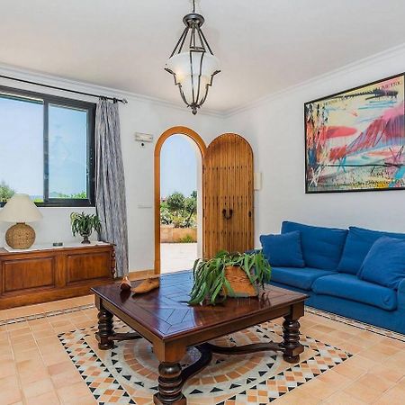 Villa With Private Mountain Ideal Runners Trailers Near Beach Approx 5 Min Walking Beach,Property Belong Puerto Pollensa Villas And Apartments מראה חיצוני תמונה