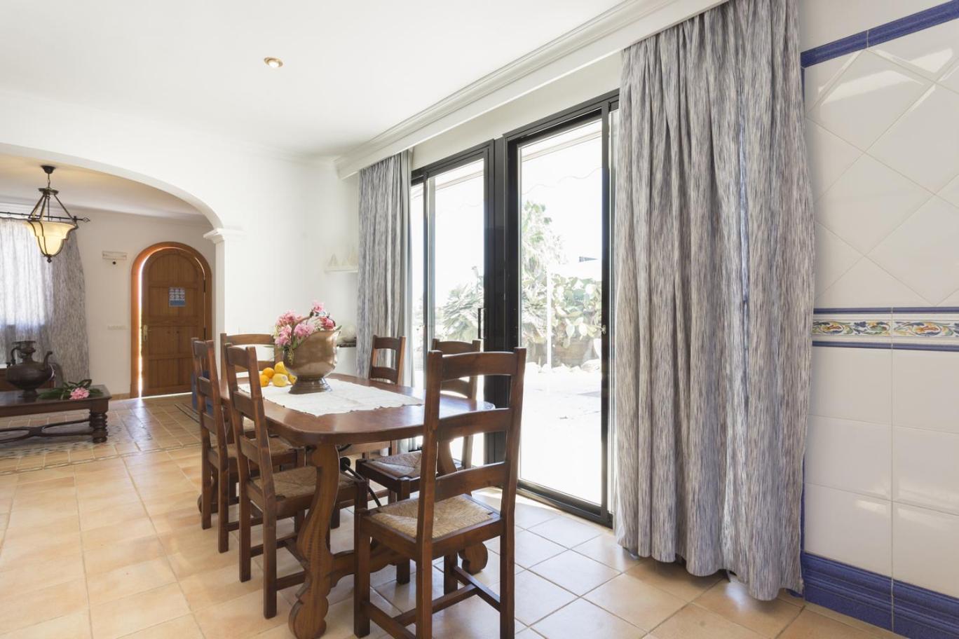 Villa With Private Mountain Ideal Runners Trailers Near Beach Approx 5 Min Walking Beach,Property Belong Puerto Pollensa Villas And Apartments מראה חיצוני תמונה