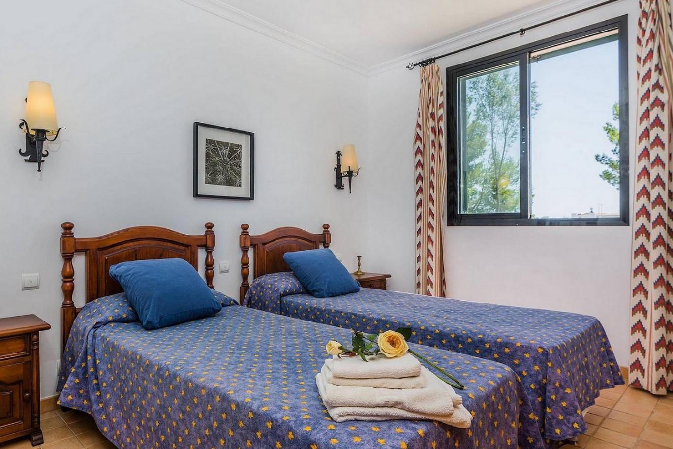 Villa With Private Mountain Ideal Runners Trailers Near Beach Approx 5 Min Walking Beach,Property Belong Puerto Pollensa Villas And Apartments מראה חיצוני תמונה